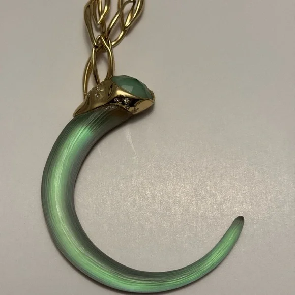 Alexis Bittar Tusk Lucite Pendant - Picture 3 of 7